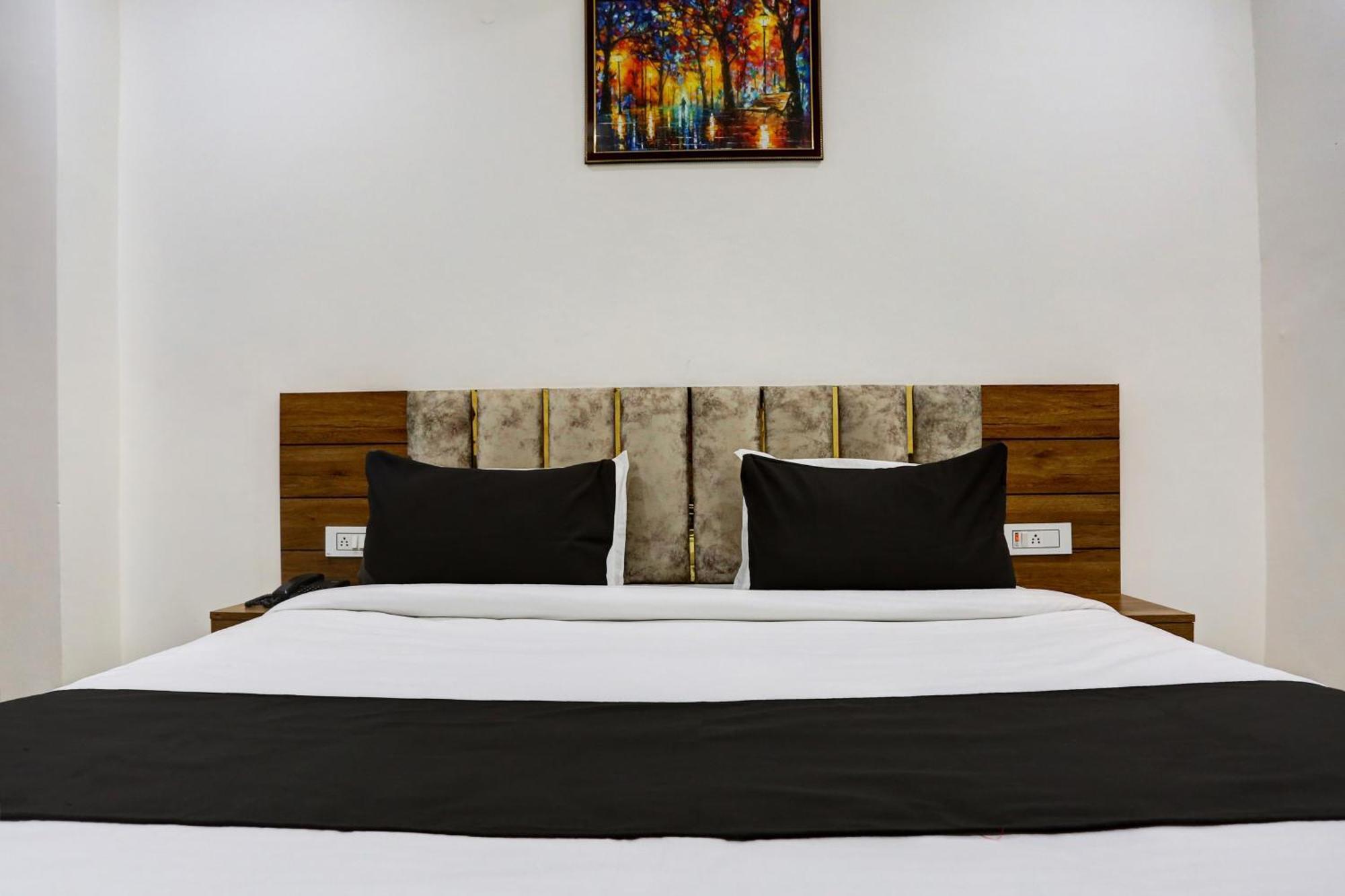 Collection O Jairaj Hotel Alwar Luaran gambar