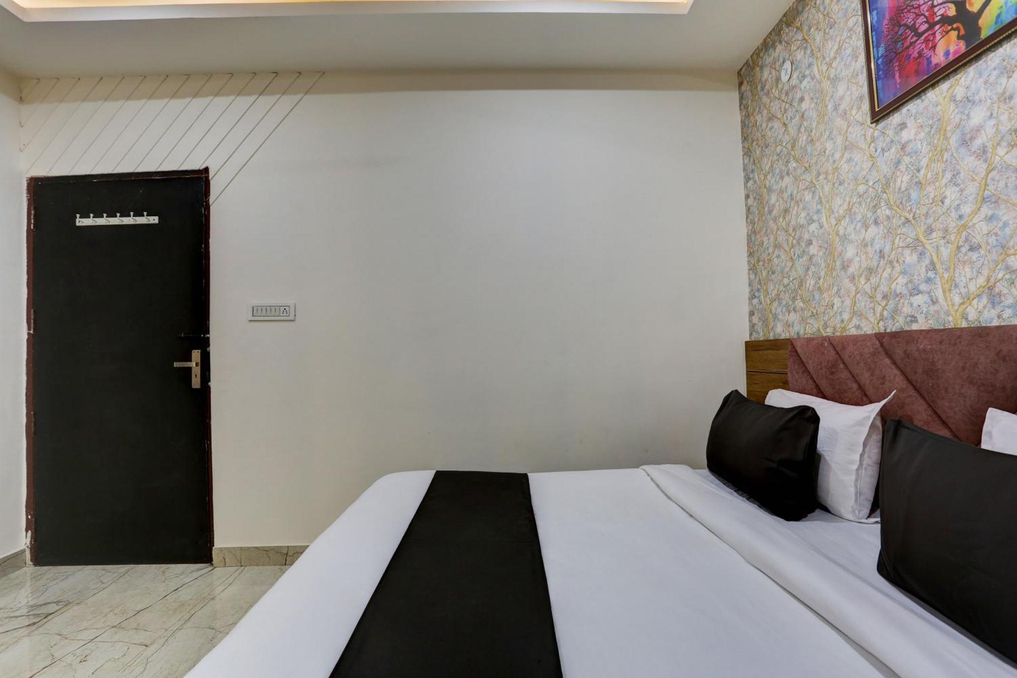Collection O Jairaj Hotel Alwar Luaran gambar