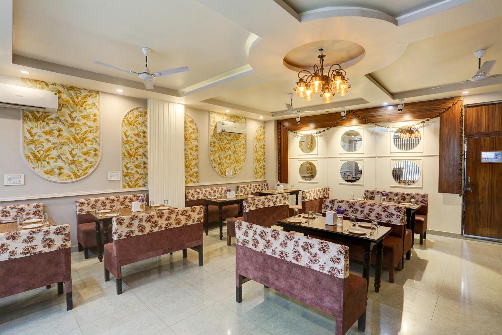 Collection O Jairaj Hotel Alwar Luaran gambar